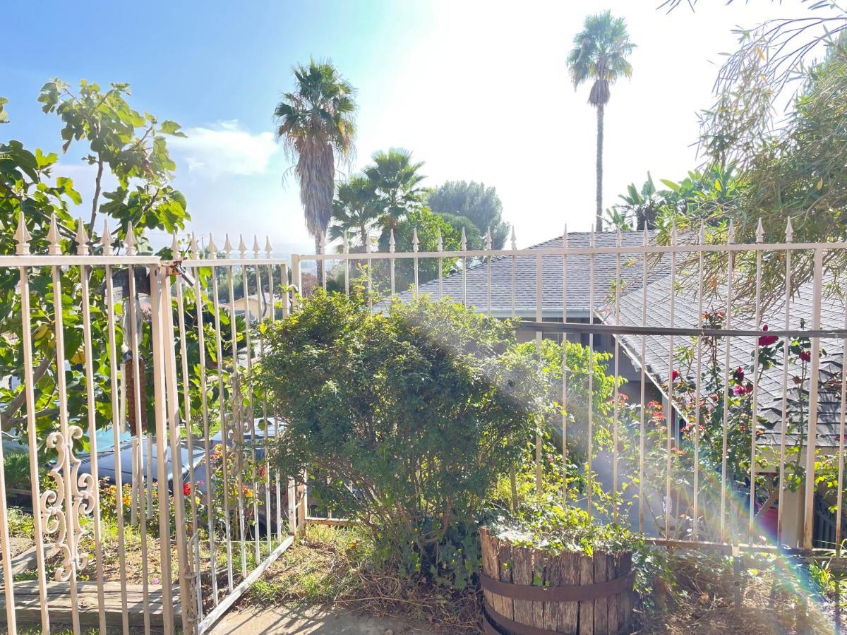 Beautiful House With Fantastic View In Azusa Esterno foto